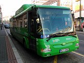Zelený autobus. Ilustrační foto. 