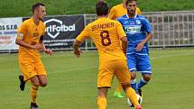 Fotbalisté Ústí nad Labem (modří) prohráli v přípravě s Duklou 1:3.