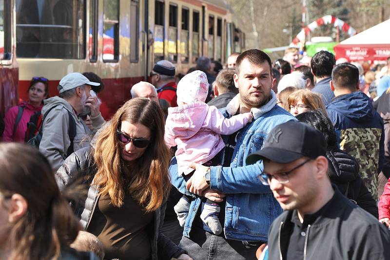Slavnostní zahájení provozu Kozí dráhy na trase Děčín - Telnice