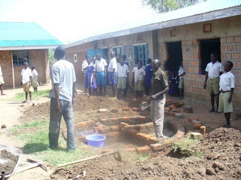 Nádrž na dešťovou vodu pomohla škole v Kawili.
