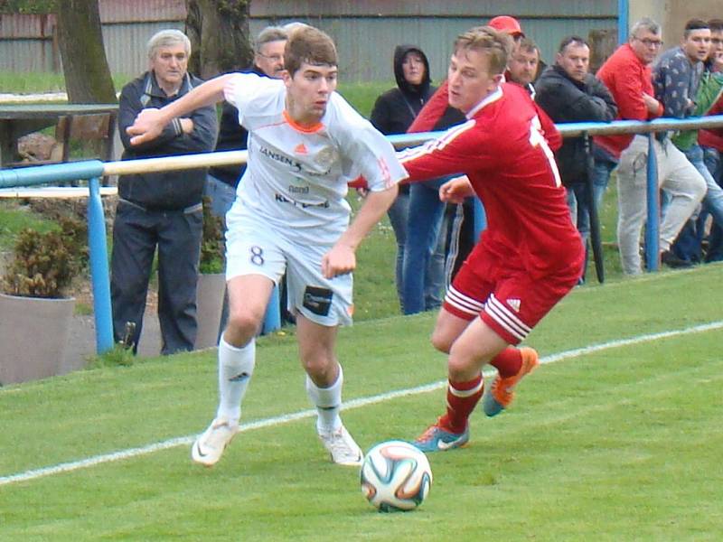 Proboštov (v bílých dresech) – Neštěmice 2:1 po PK 