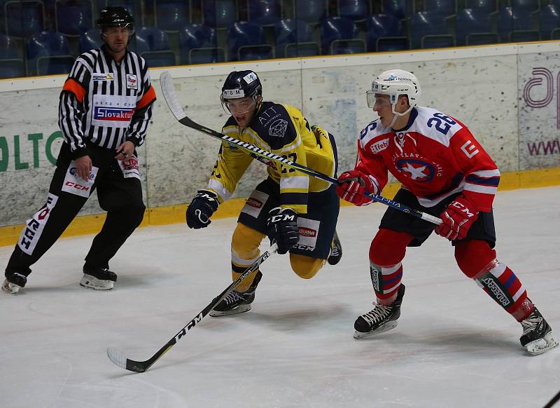 Hokejové utkání mezi Ústím nad Labem a Třebíčí, 41. kolo WSM Ligy