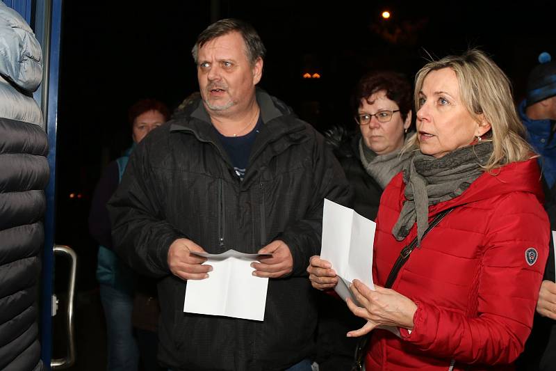 Koncert kapely Elán na Zimním stadionu v Ústí nad Labem.