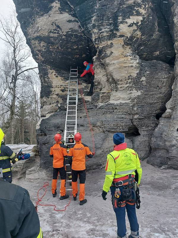 Záchrana nezkušeného německého lezce v Tisé.