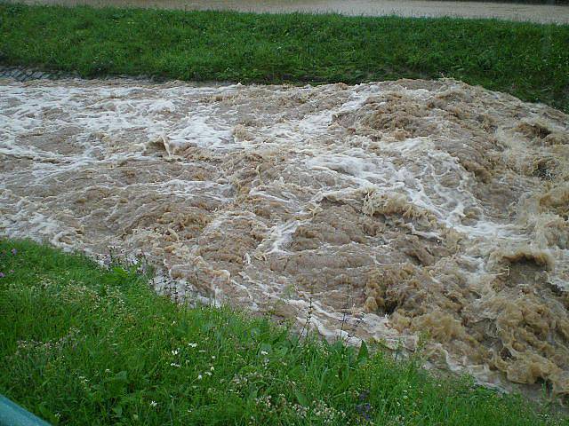 Povodně Povrly, 7. srpna 13:00-14.00 hodin