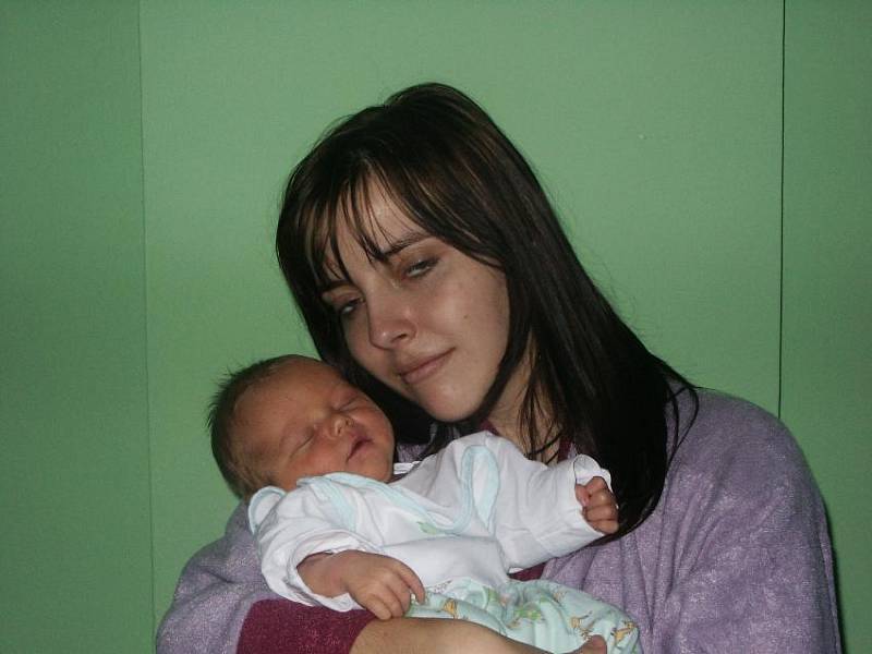 Simona Smejkalová se synem Matějem (22.11.2008)
