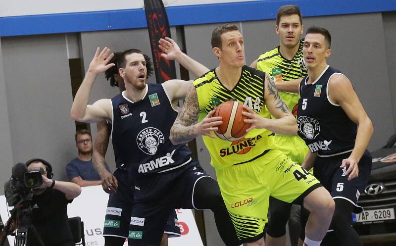 Basketbalové derby Ústí a Děčín