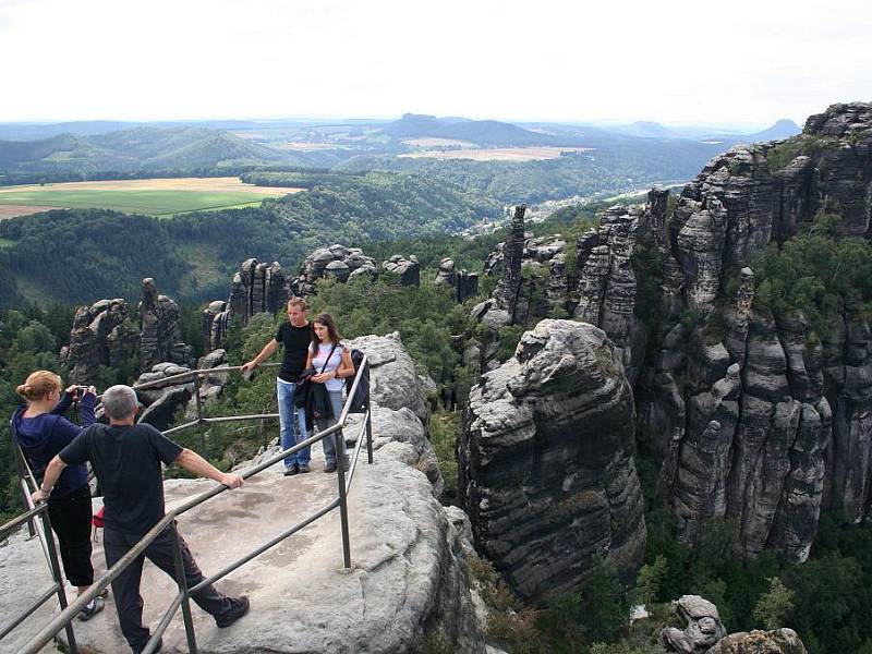 Schrammsteine: proklatě drsná nádhera divokých stěn.