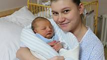 Adam Záruba se narodil v ústecké porodnici 21.11.2016 (13.09) Veronice Králové. Měřil 53 cm, vážil 4,13 kg.