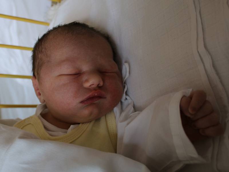 Markéta Mikešová se narodila  v ústecké porodnici 9. 5. 2017 (4.26) Romaně Mikešové.  Měřila 51 cm, vážila 4,06 kg.