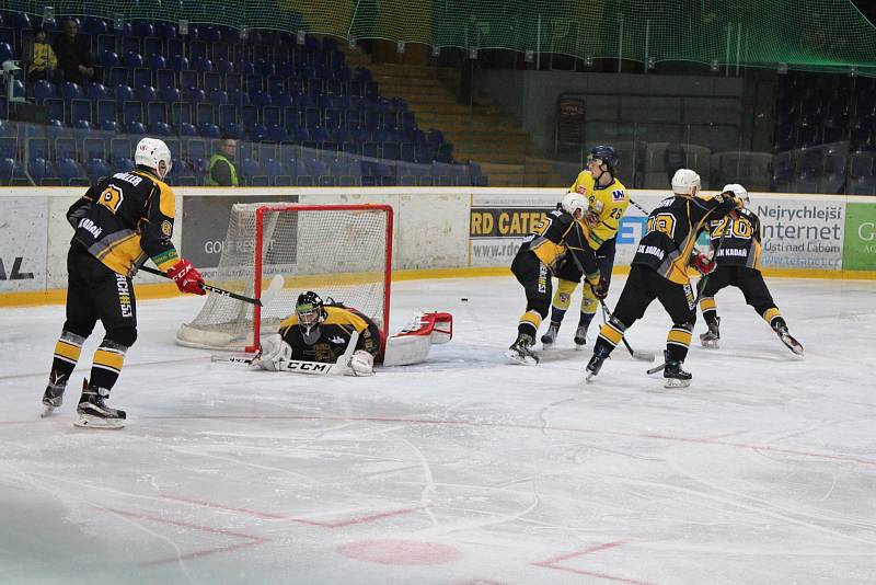 Lední hokej HC Slovan x. SK Kadaň - foto