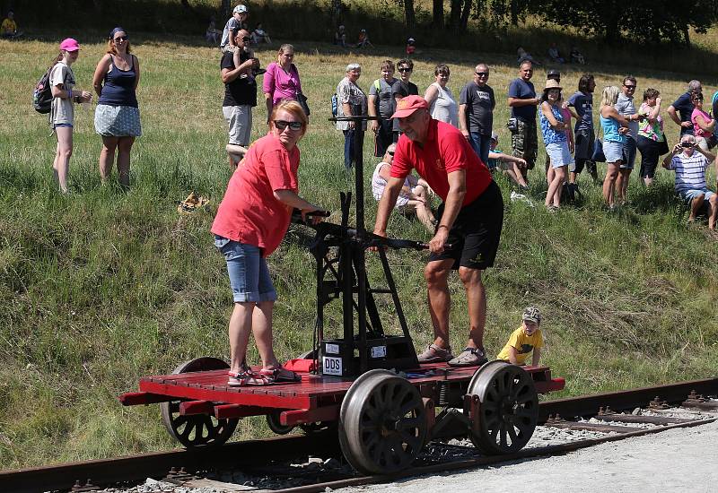 V Zubrnicích v areálu muzeální železnice proběhl v sobotu den drezín.