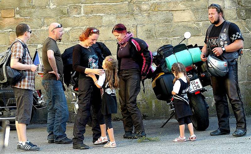 Slavné evropské i americké motocykly byly k vidění ve Vaňově u Ústí nad Labem.