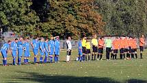 Fotbalisté Velkého Března B (v modrém) doma porazili Povrly 4:1.