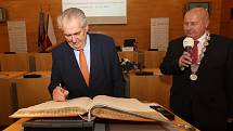 Prezident Miloš Zeman přijel na návštěvu Ústeckého kraje.