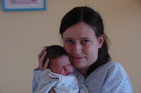 Petra Hamerníková, porodila v ústecké porodnici dne 31. 3. 2011 (16.40) dceru Magdu(52 cm, 3, 4 kg).