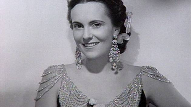Pestré, divácky vděčné role zpívala Jarmila Novotná (1907 - 1994).