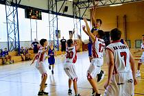 Basketbalisté Slunety Ústí n. L. v kategorii U14 o víkendu vstoupili do své soutěžně vítězně. V sobotu vyhráli v Chomutově, v neděli v Lounech.