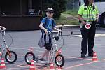 Den s policií u zimního stadionu v Ústí