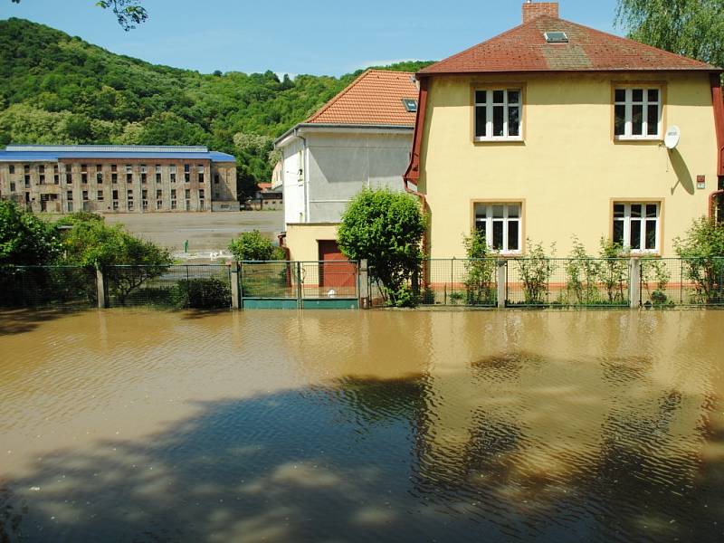 Voda v Ústí nad Labem, středa 5. června 2013.