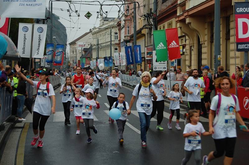 Ústecký půlmaraton 2016, rodinný běh.