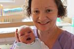 Adéla Hrušková se narodila v ústecké porodnici 29. 2. 2016 (7.42) mamince Pavlíně Hruškové z Ústí n. L. Měřila 52 cm, vážila 3,8 kg.
