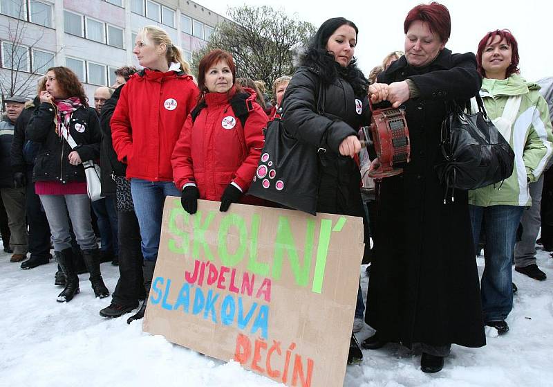 Průběh prosincové stávky na Lidickém náměstí v Ústí nad Labem.