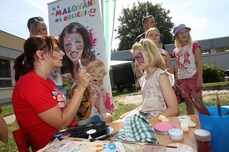 Den dětí, Bukovský červánek v Základní škole ve Vojnovičově ulici na Bukově, 2011