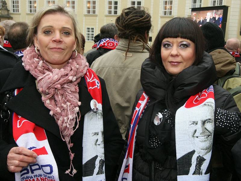 Severočeši vyrazili na inauguraci prezidenta Zemana.