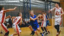 Basketbalisté Slunety Ústí n. L. v kategorii U13 vyhráli oba pondělní zápasy v Lounech.