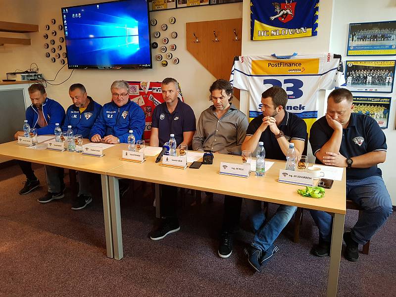 Předsezónní tisková konference HC Slovan Ústí nad Labem za účasti Jaromíra Jágra