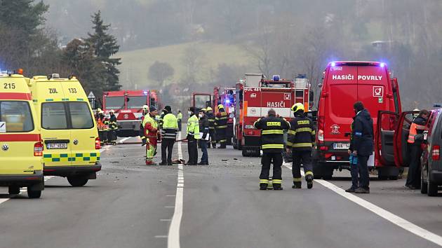 Tragická dopravní nehoda u obce Povrly mezi Ústím a Děčínem