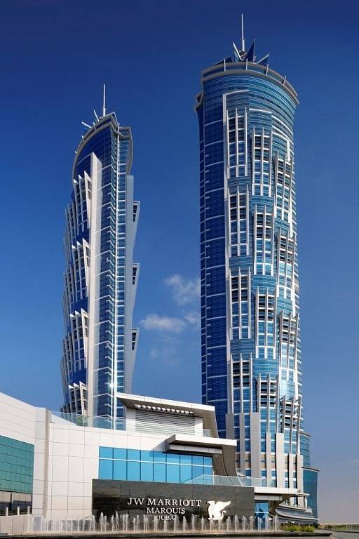 JW Marriott Marquis Dubai, Dubaj Spojené arabské emiráty – 355 m.