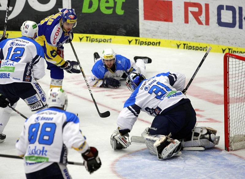 Zlínští hokejisté odehráli ve středu 14. března třetí čtvrtfinálový zápas Tipsport Extraligy s plzeňskými Indiány.