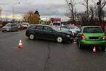 Policisté hledají svědky dopravní nehody, ke které došlo 2. prosince ráno v Otrokovicích na ulici Komenského v místě křižovatky s ulicí Nadjezd.
