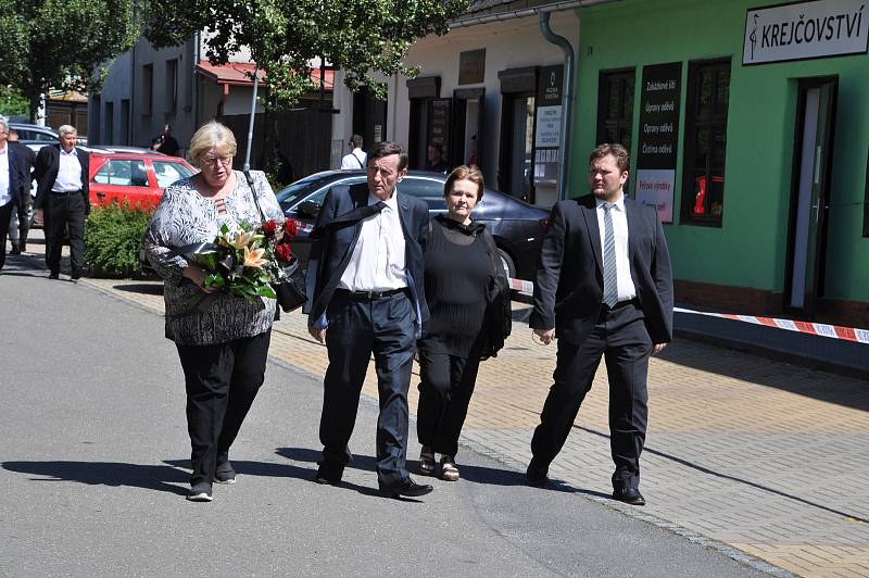 Pohřeb významného moravského agronoma a politika Františka Čuby se konal  v kostele Narození sv. Jana Křtitele ve Slušovicích ve středu 3. července 2019. Na poslední cestě zesnulého doprovodil i prezident Miloš Zeman, který byl jeho dlouholetým přítelem. 