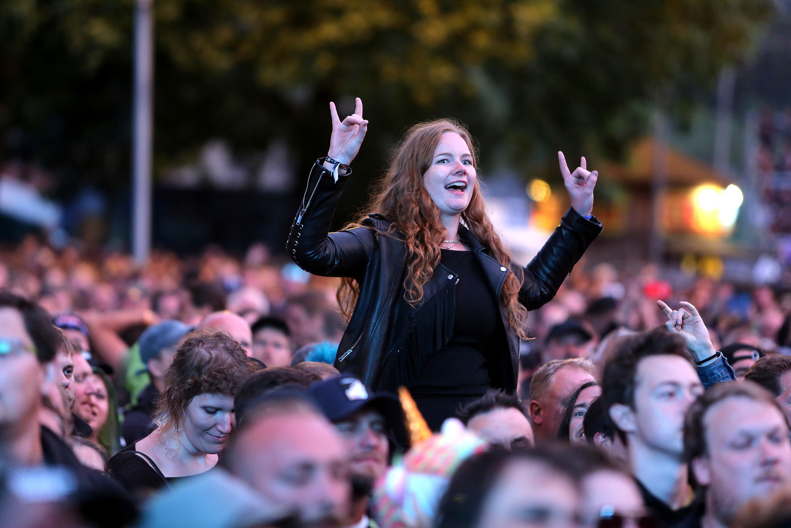 Nadupaný Masters of Rock s Judas Priest bavil davy. Najdete se? - Zlínský  deník