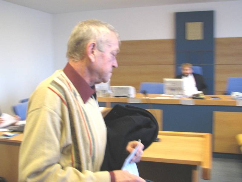 Šofér linkového autobusu Rudolf Fimbinger stanul před Okresním soudem ve Zlíně