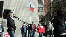 Demonstrace Milionu chvilek pro demokracii, Hrad za hranou ve Zlíně u sochy T.G.M.