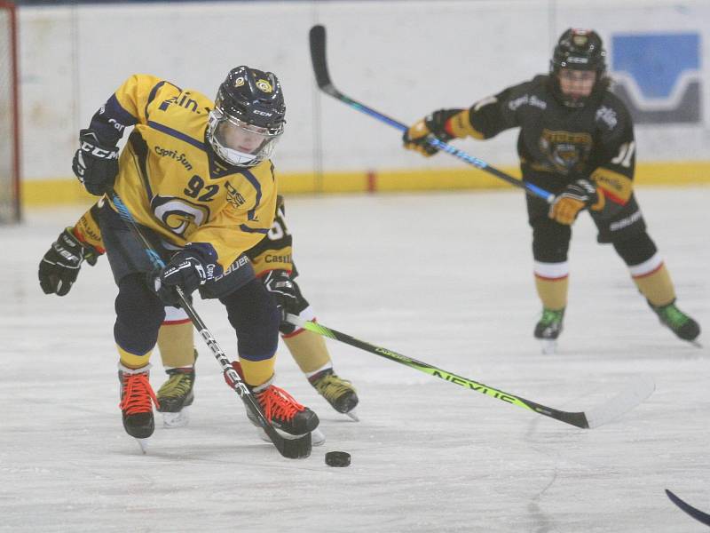 Ve třetím měření sil mladších žáků ze Zlína v rámci krajské soutěže B zvítězili podruhé v sezoně hráči Tigers (ve tmavém) nad domácími Berany 5:2.