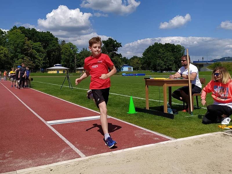 Okolo 1500 sportovců se v pondělí zúčastnilo úvodního závodu po koronavirovém restartu sezony ve Zlínském kraji – Spolu na startu.