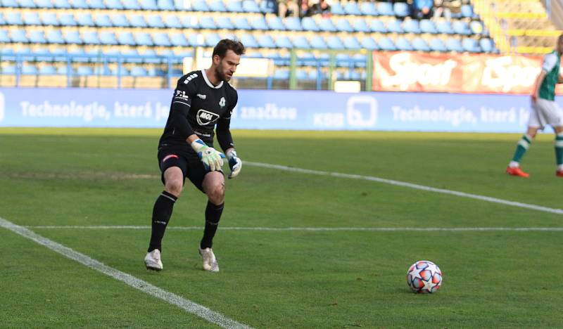 Fotbalisté Zlína (žluté dresy) v 14. kole FORTUNA:LIGY hráli s Jabloncem nerozhodně 0:0.