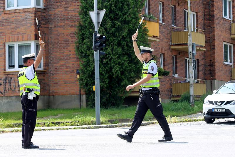 Krajské kolo soutěže dopravních policistů v řízení silničního provozu ve Zlíně .