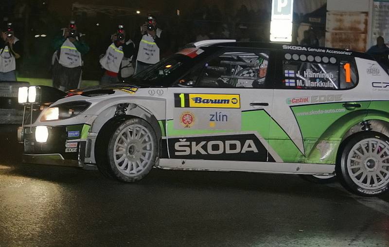 Barum rally: noční rychlostní zkouška ve Zlíně