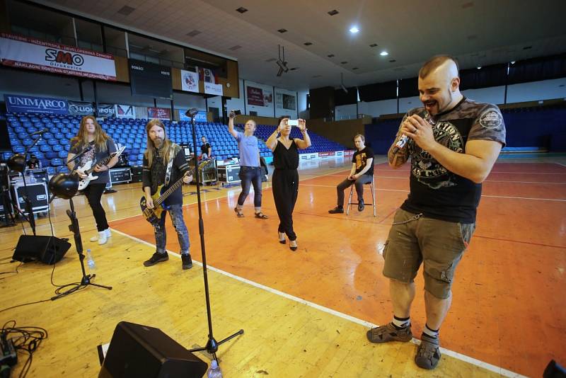 Masters Of Rock 2017. Zkouška skupiny Sabaton s filharmonií B. Martinů