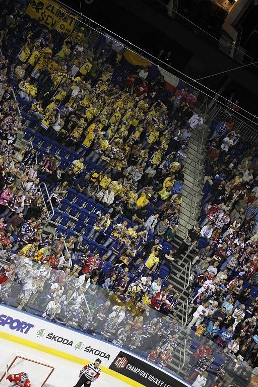 Eisbären Berlín - PSG Zlín.