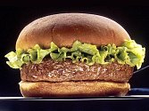 Domácí hamburger na grilu