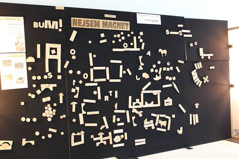 Baťův institut v sobotu 20. listopadu zaplavily stavebnice a deskové hry