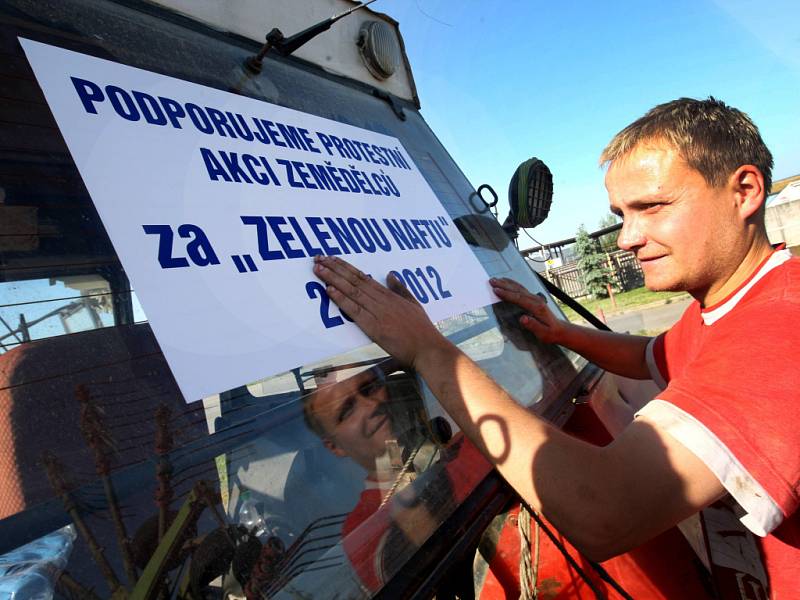 Protestní akce zemědělců „Za zelenou naftu“ ve Fryštáku.