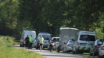 Pátrání po nebezpečných pachatelích, kteří měli v pondělí přepadnout vůz pošty v Hornom Srnie na Slovensku
